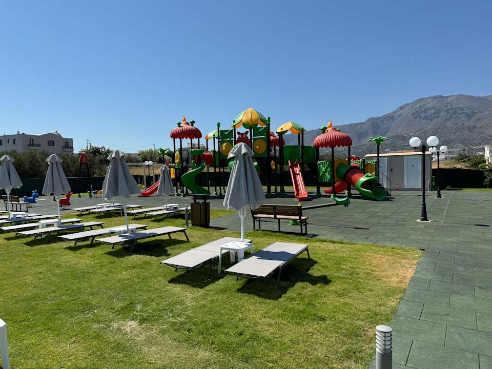 Außenansicht HARPIN Georgioupolis Suites & Aqua Park