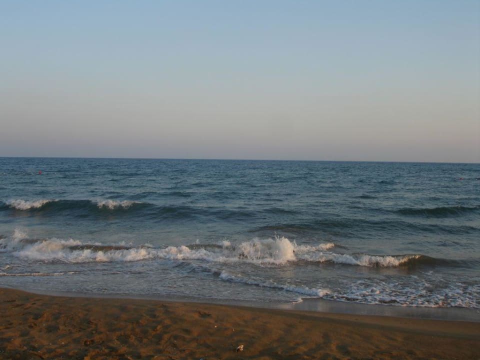Wunderschöner Strand sehr sauber! VONRESORT Golden Beach
