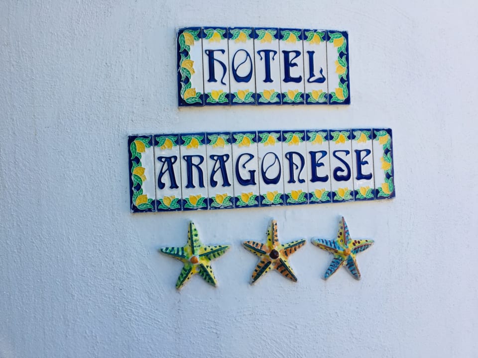Außenansicht Hotel Aragonese