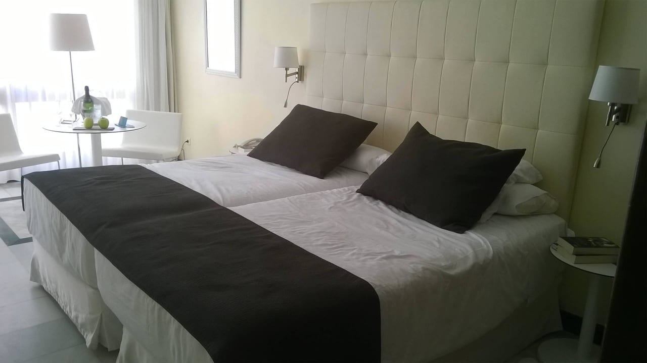 Super bequemes und sehr großes Bett Paradisus by Meliá Salinas Lanzarote