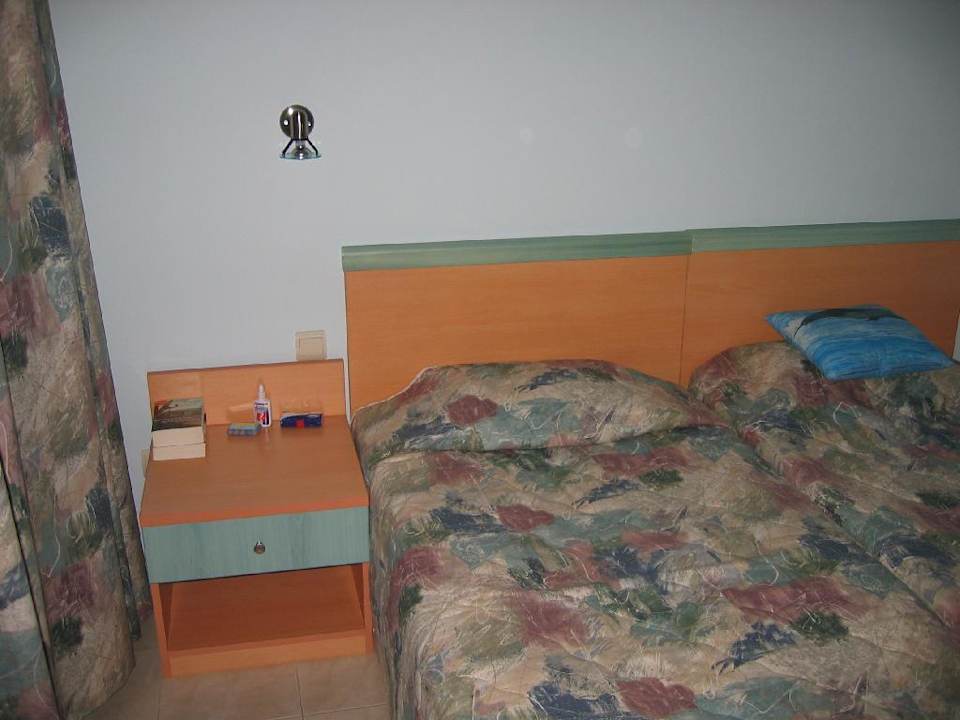 Blick ins Zimmer Paradise Beach Hotel