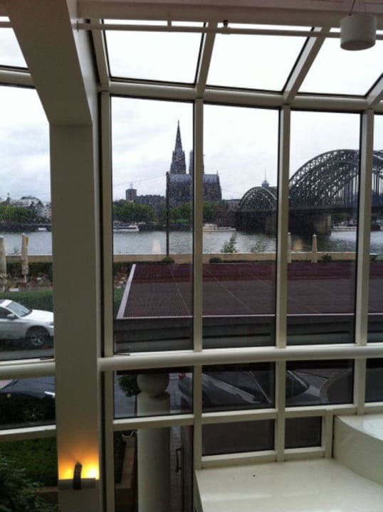 Blick auf den Dom Hyatt Regency Köln
