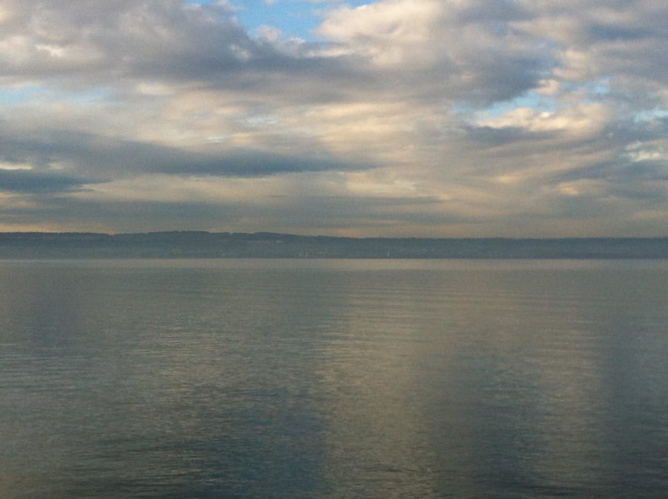 Ausblick über den See vom Hotel Off Seehotel Off