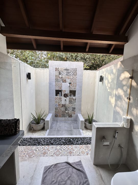 Zimmer Reethi Faru Resort