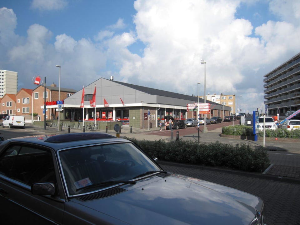 Gegenüber von der Pension Pension Sixtysix