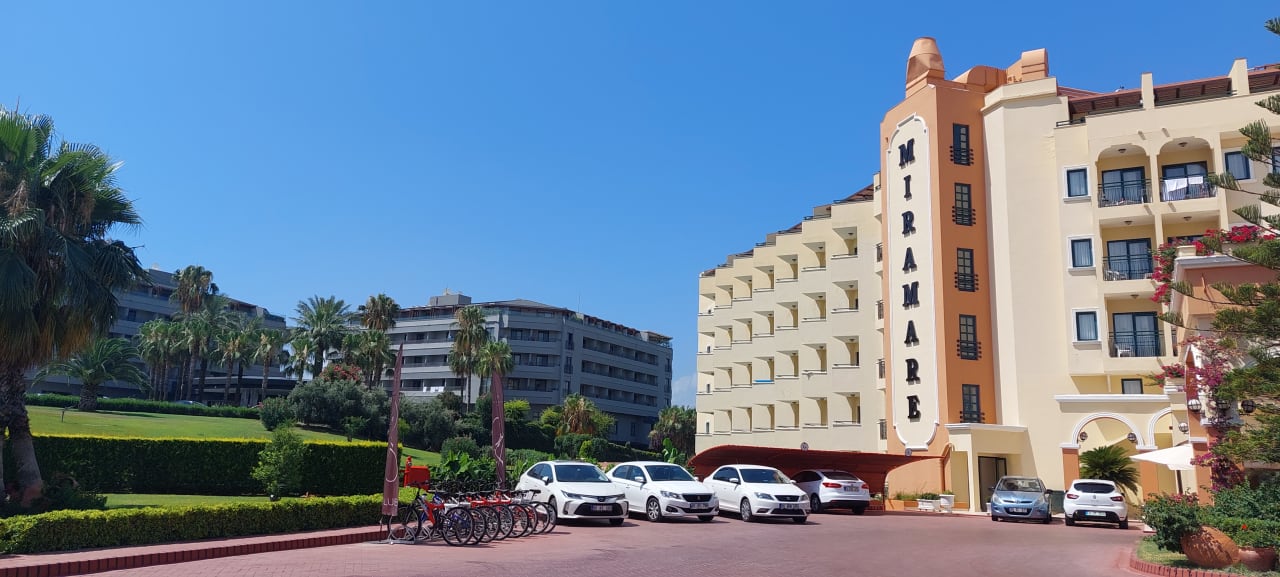 Außenansicht Miramare Queen Hotel