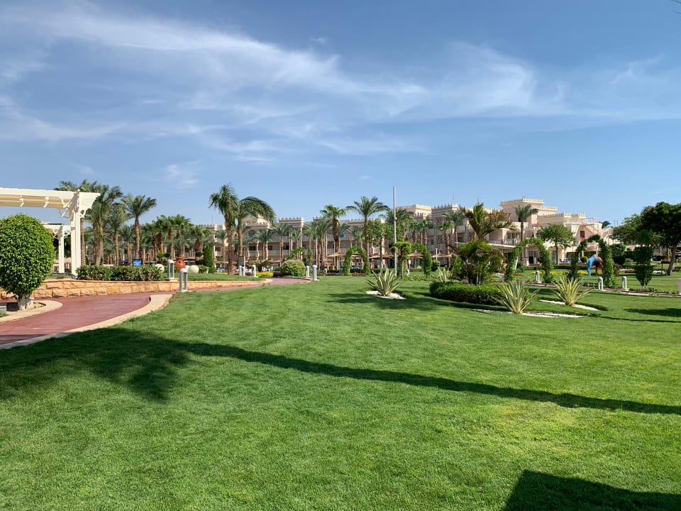 Gartenanlage Pickalbatros Palace Resort