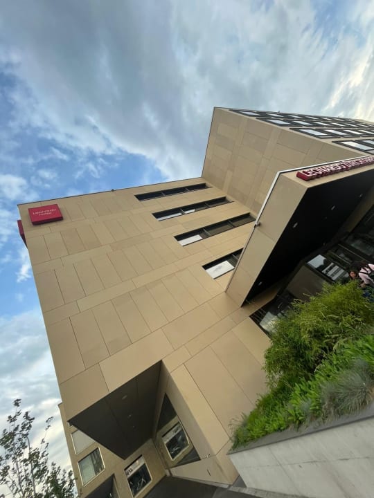 Außenansicht Leonardo Hotel Zurich Airport