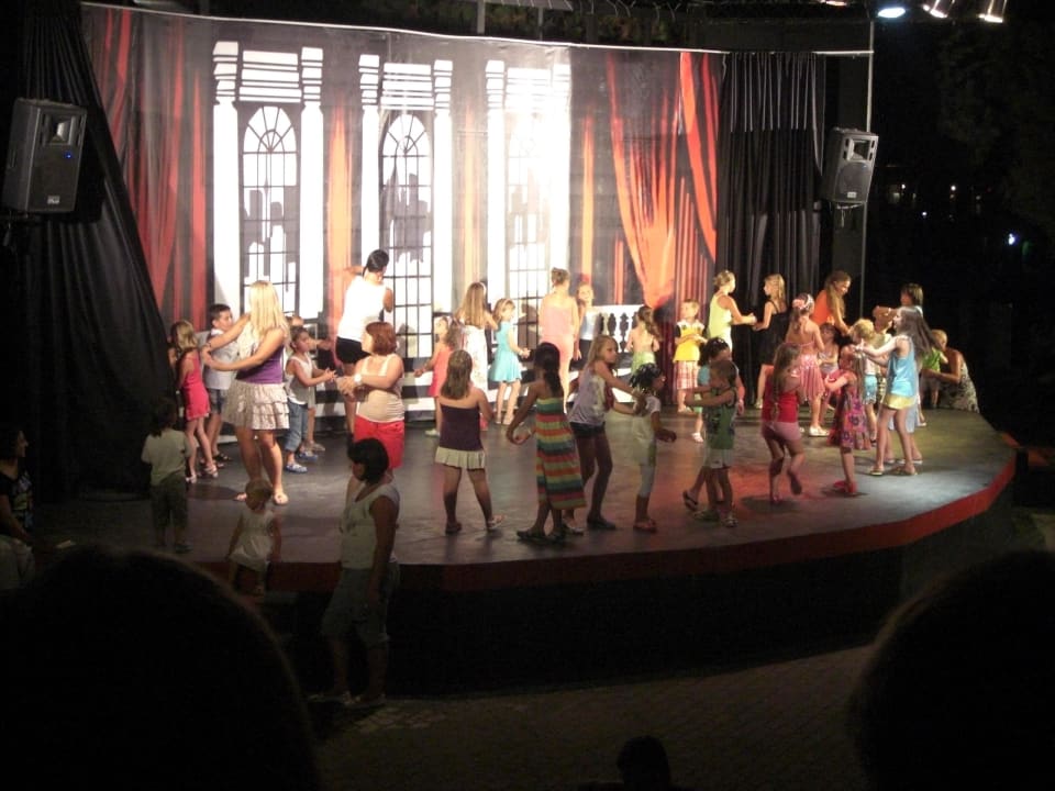 Animation Club Turtas Beach Hotel