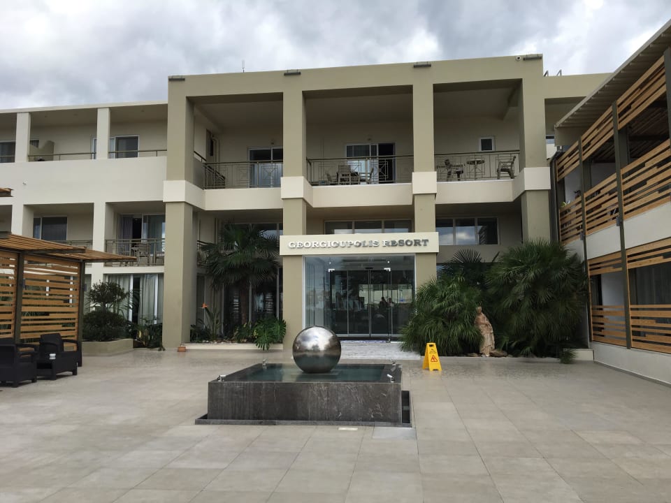 Eingang HARPIN Georgioupolis Resort Aquapark & SPA