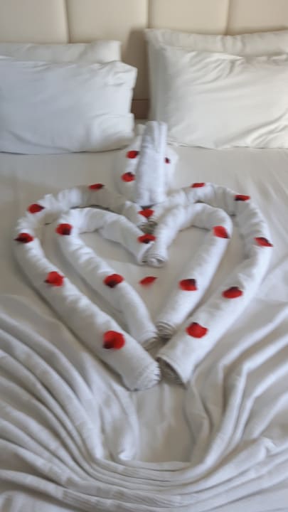 Zimmer Azura Deluxe Resort & Spa Hotel