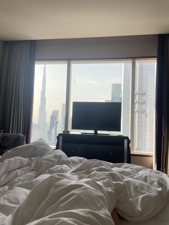 Zimmer Rose Rayhaan by Rotana