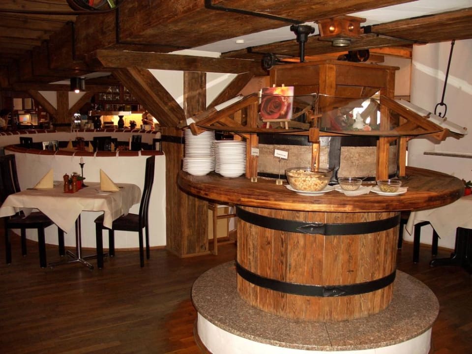 Morgens Müsli, Obst & Co abends Salatbuffet Landhotel Alte Mühle