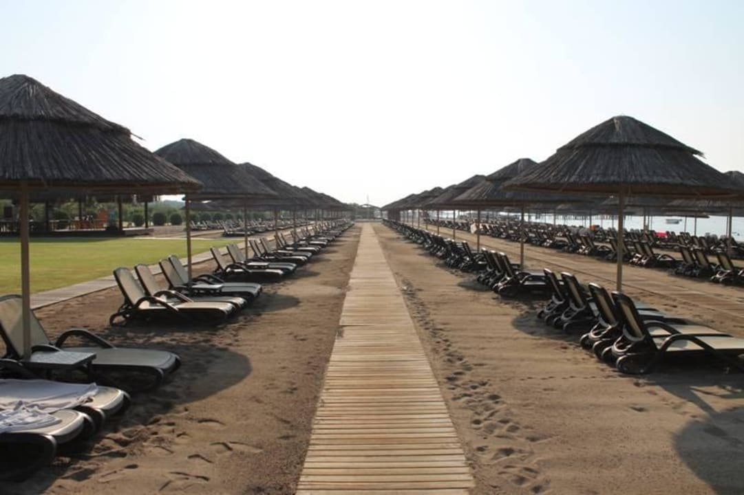 Strand  Gloria Serenity Resort