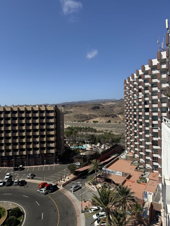 Ausblick allsun Hotel Lucana