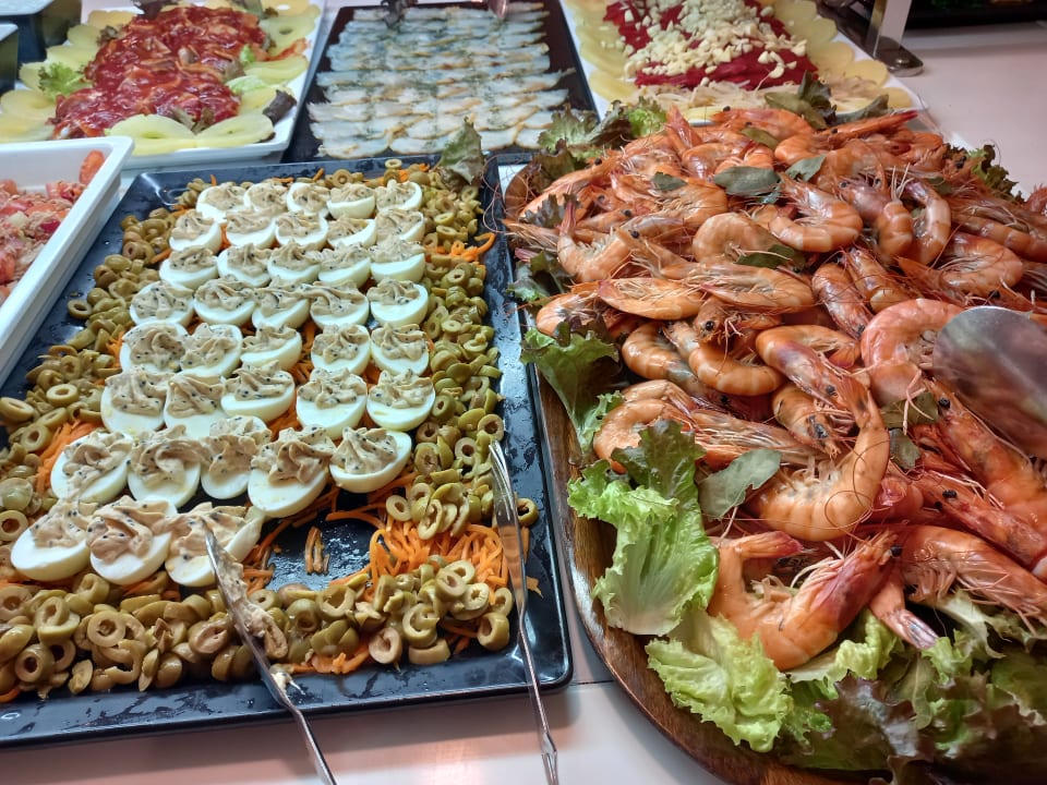 Gastro R2 BUGANVILLA Hotel & Spa