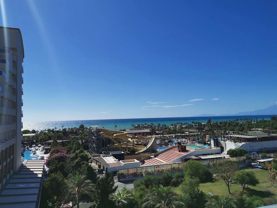 Ausblick Saturn Palace Resort Hotel