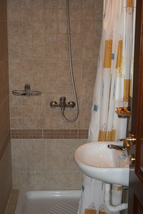 Bad Hotel Agelis