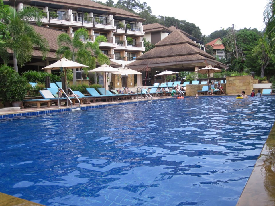 Relaxen am Pool Avani Ao Nang Cliff Krabi Resort