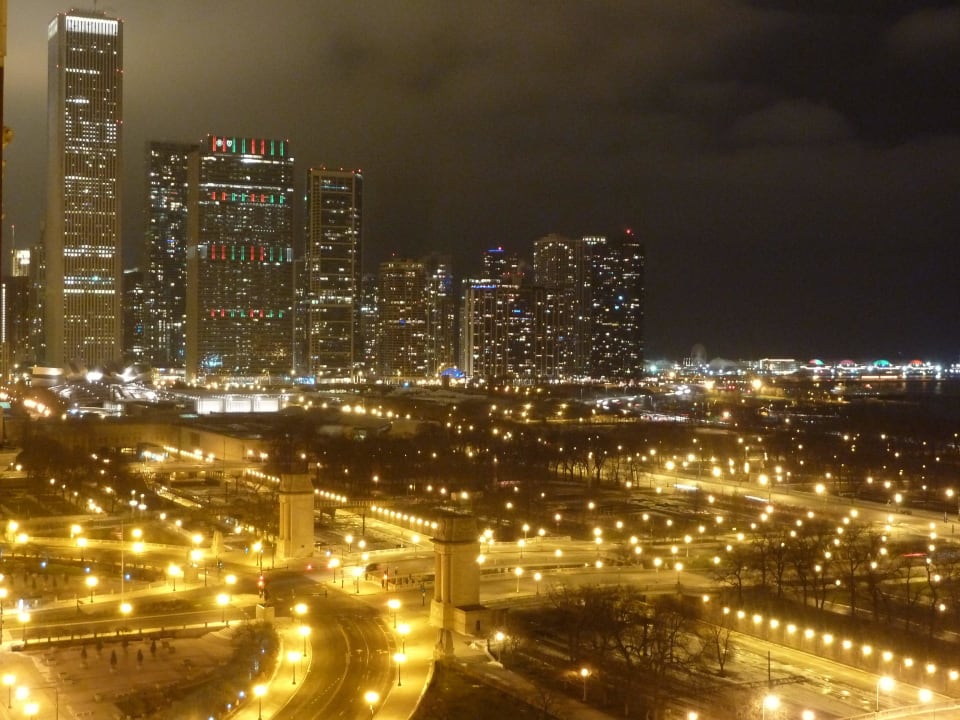 Blick auf den Navy Pier vom Zimmer Hotel Hilton Chicago