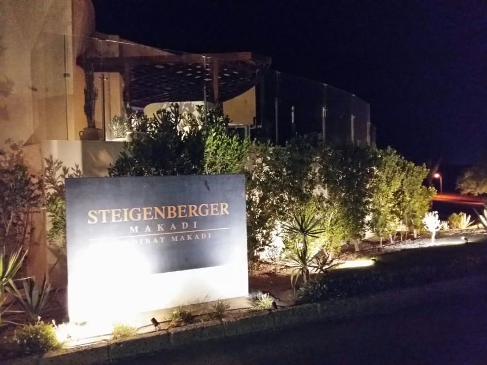 Sieht ein wenig aus wie ein Grabstein Steigenberger Makadi Hotel - Adults only