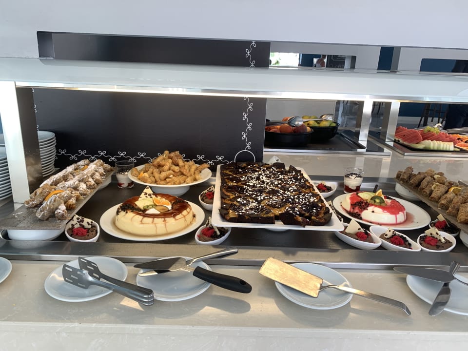 Gastro Asterias Beach Resort