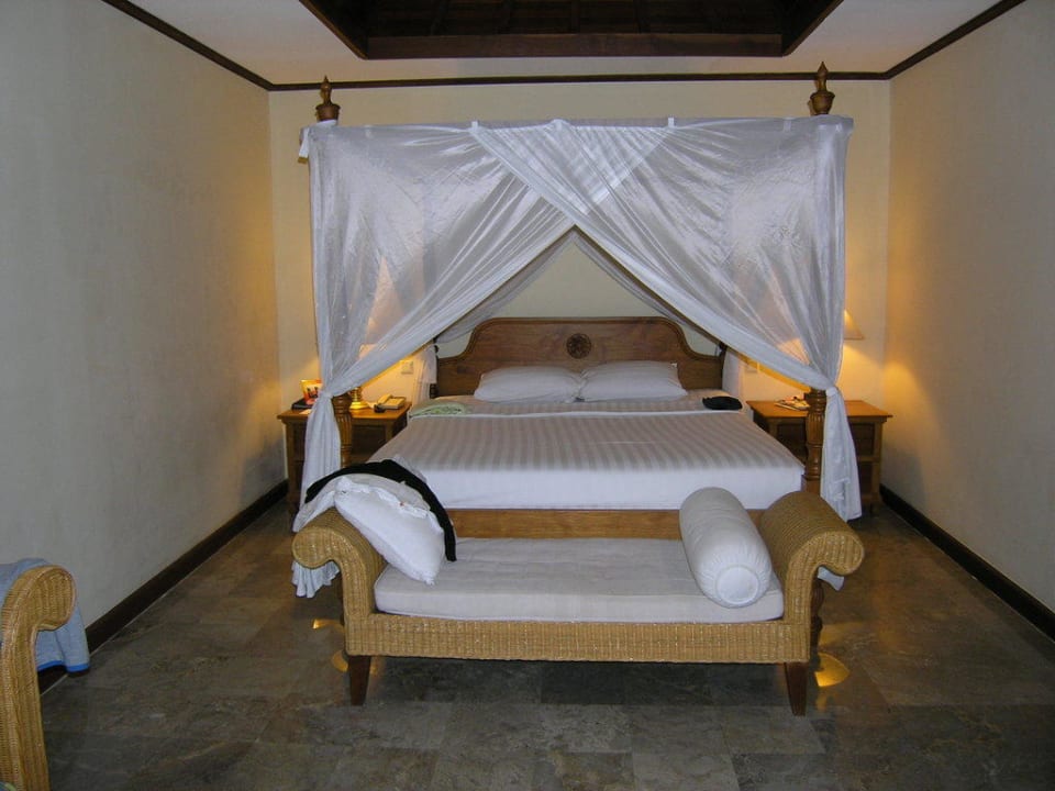 Clubzimmer  EG und 2.OG Puri Santrian