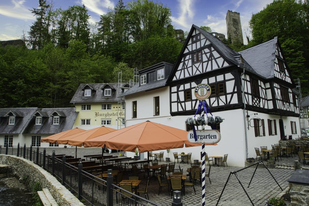 Außenansicht Landgasthof zur Burg Grenzau