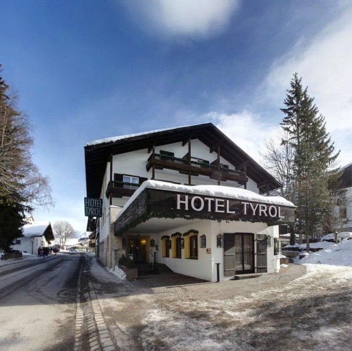 Aussenansicht Hotel Tyrol & Alpenhof