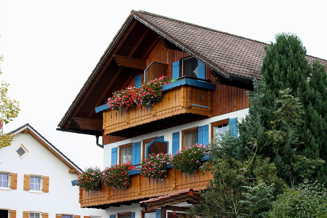 Ferienwohnungen im Haupthaus Kinderferienhof Bergblick