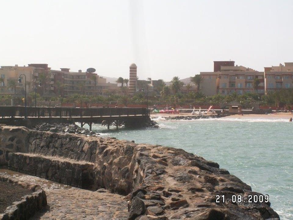 Hotel vom Strand aus Elba Carlota Beach & Golf Resort