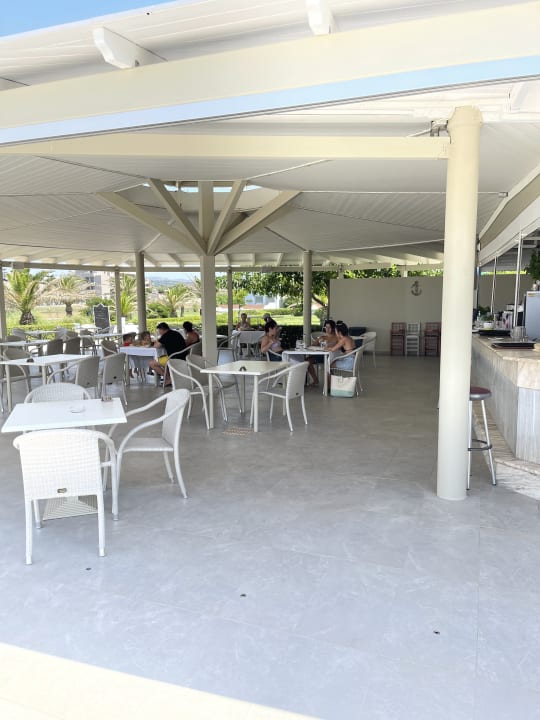 Gastro Vantaris Palace