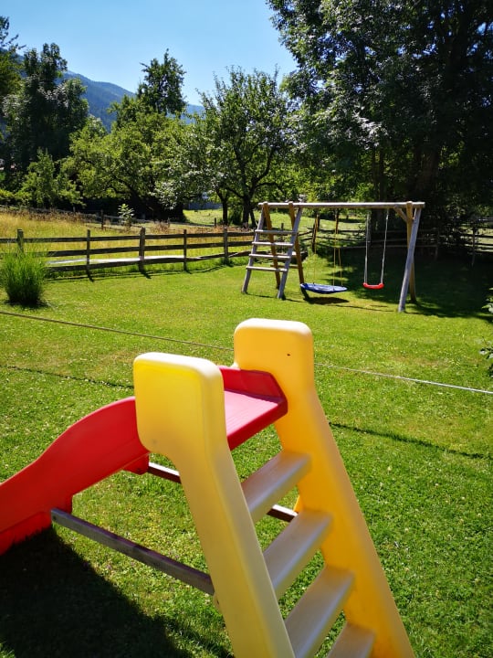 Gartenanlage B&B Appartements GLUNGEZER