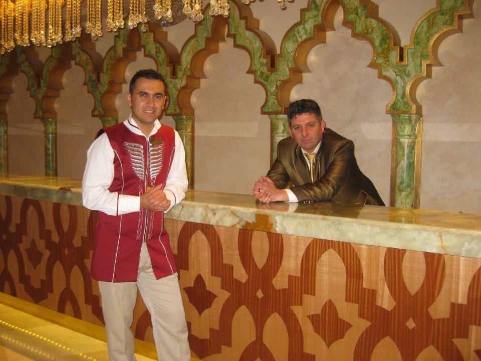 Sehr freundliches Personal Royal Alhambra Palace