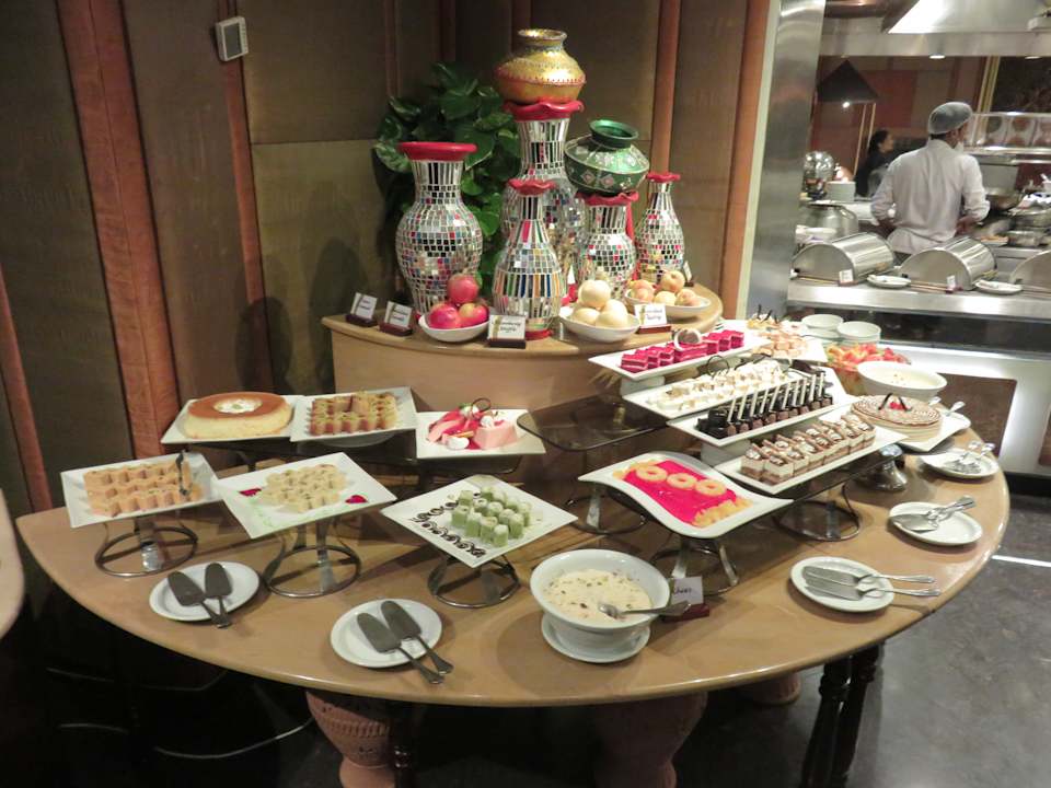 Restaurant Hotel Pearl Continental