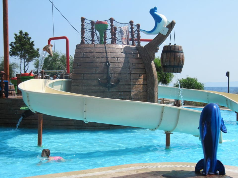 Piscine Aria Claros Beach & Spa Resort