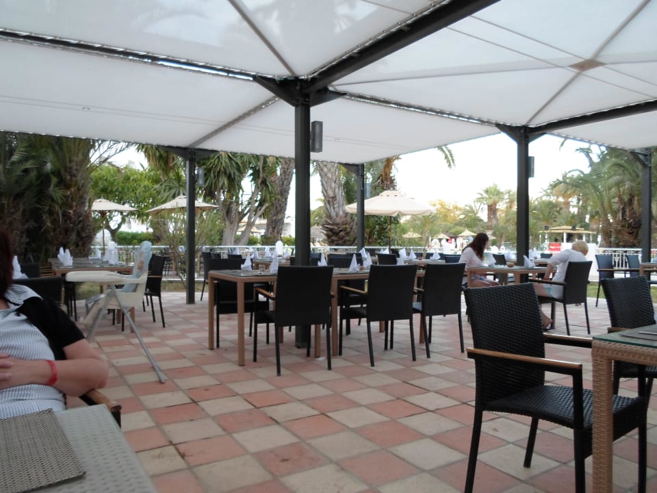 Terrasse vom Restaurant TUI BLUE Palm Beach Hammamet