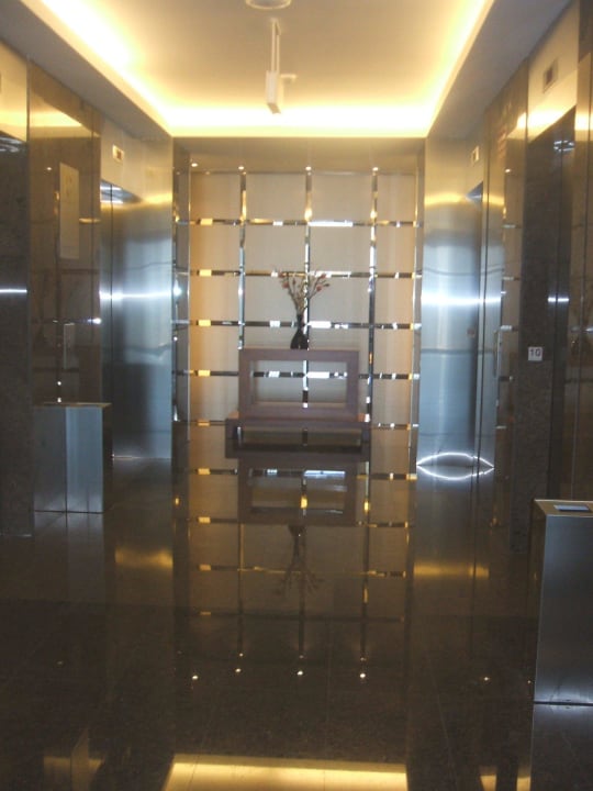 Hall etage Hotel Eurostars Madrid Tower