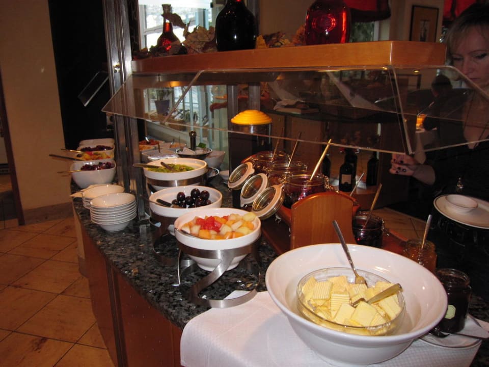 Frühstücksbuffet Hotel Baltic Stralsund