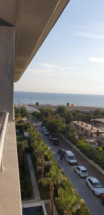 Zimmer Commodore Elite Suites & Spa - Adults only
