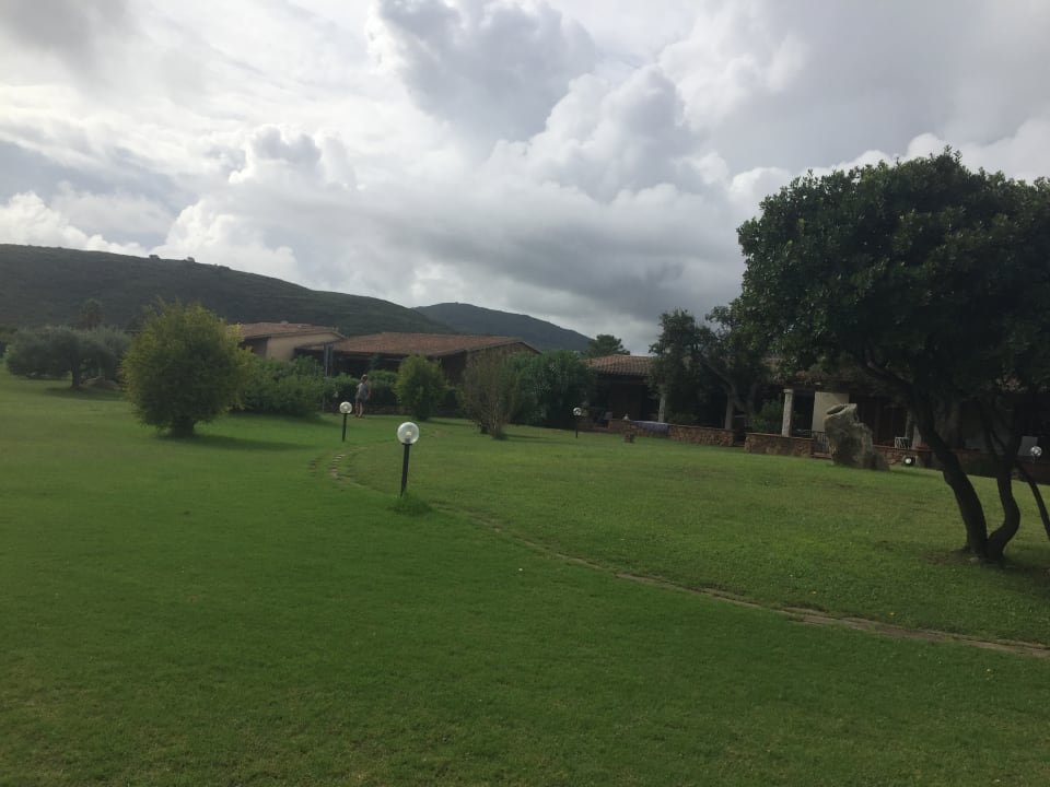 Gartenanlage TH San Teodoro - Liscia Eldi