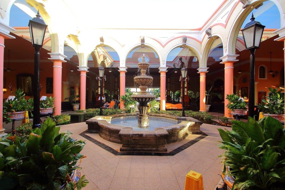 Brunnen Hotel Riu Tequila