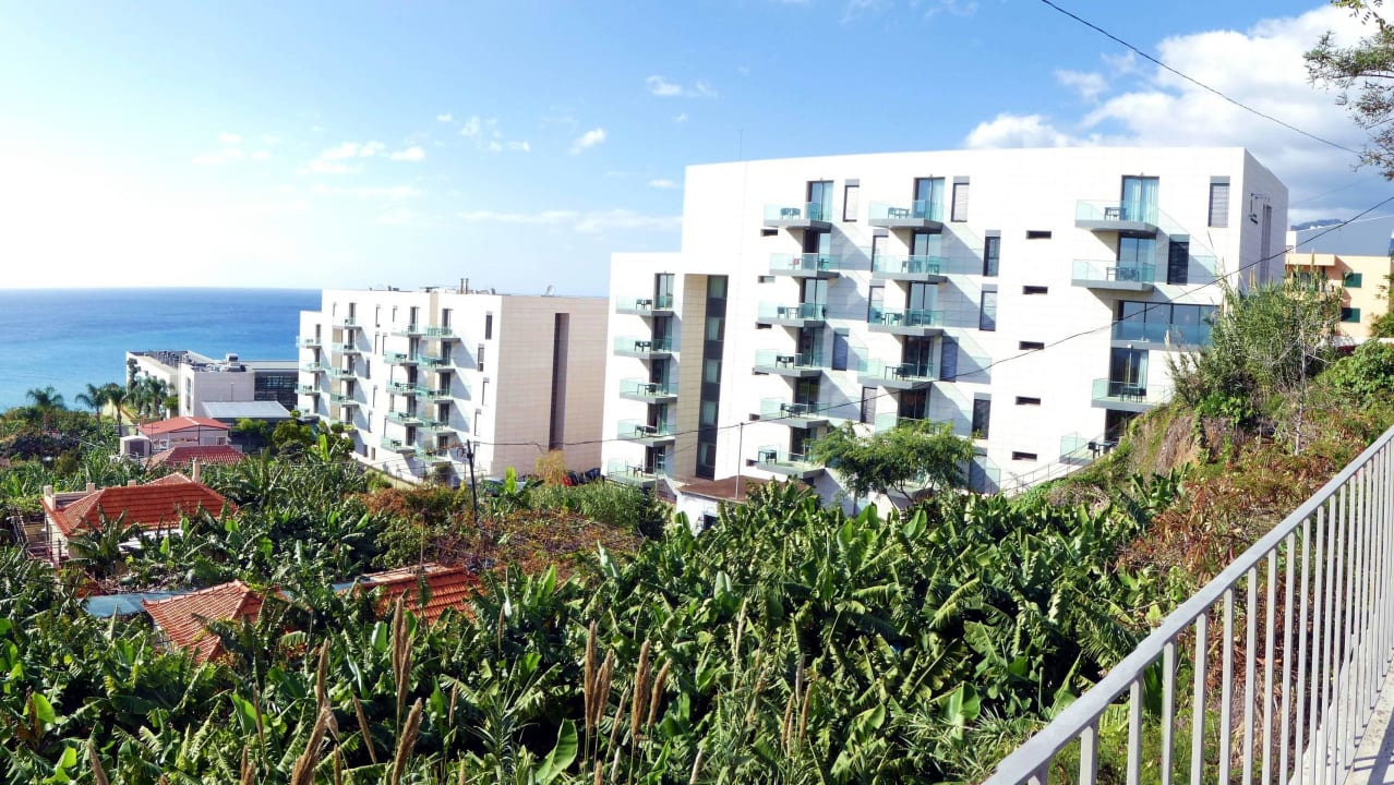 Ansicht von der Hauptstrasse Hotel Golden Residence