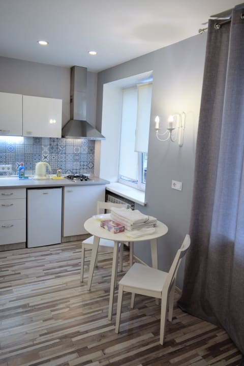 Zimmer Partner Guest House Saksahanskogo Street