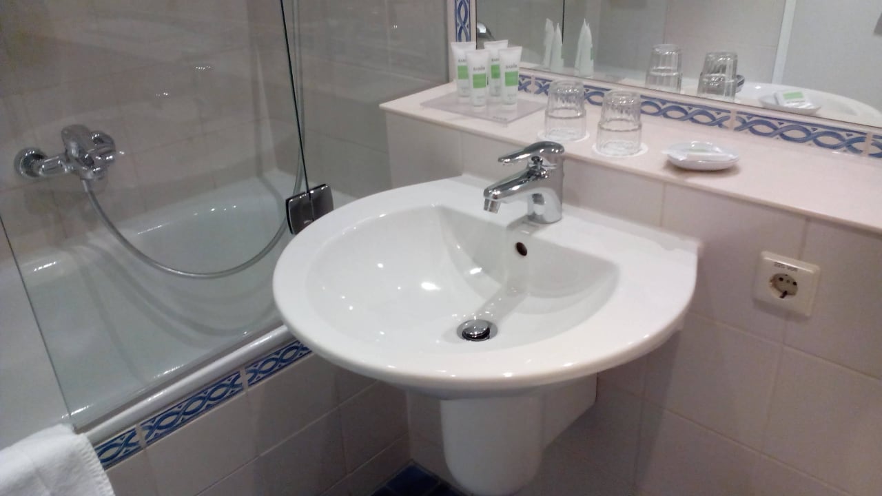 Badzimmer Dorint Parkhotel Meissen