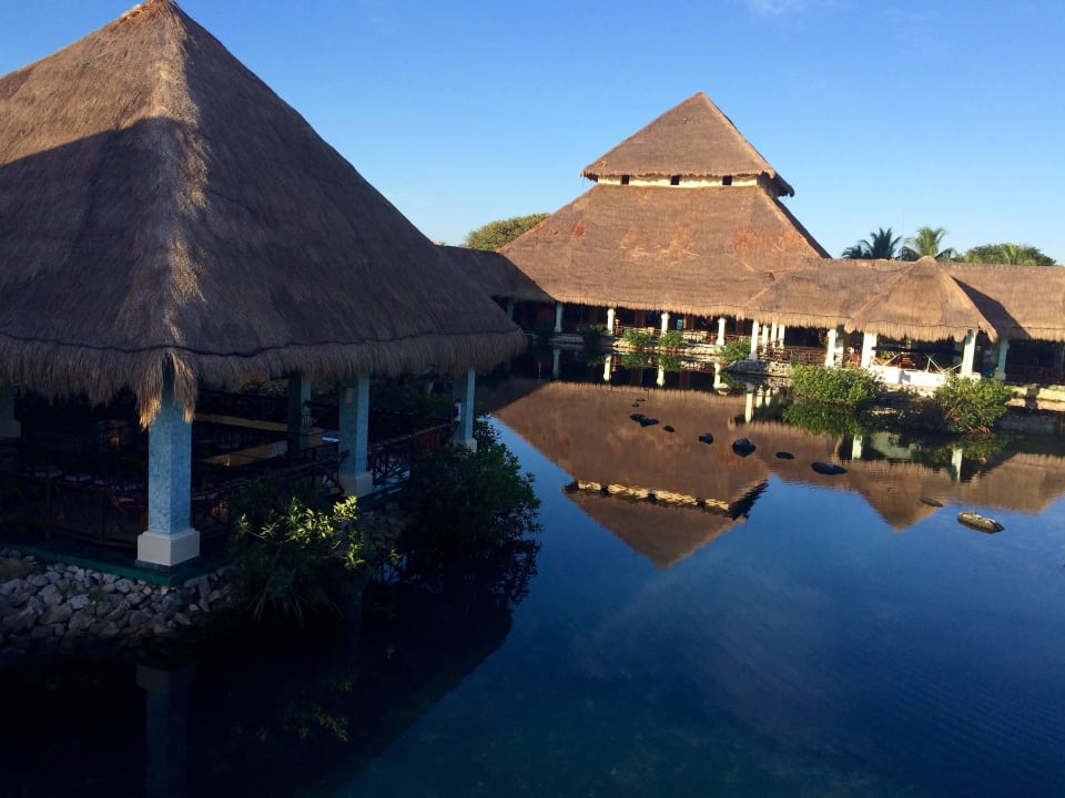 Blick auf die Lobby Grand Palladium Select White Sand Resort & Spa