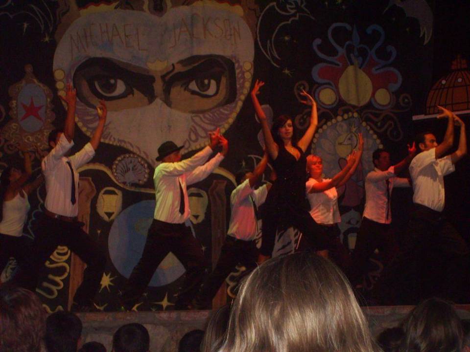 Michael Jackson Show Larina Resort Spa & Hotel