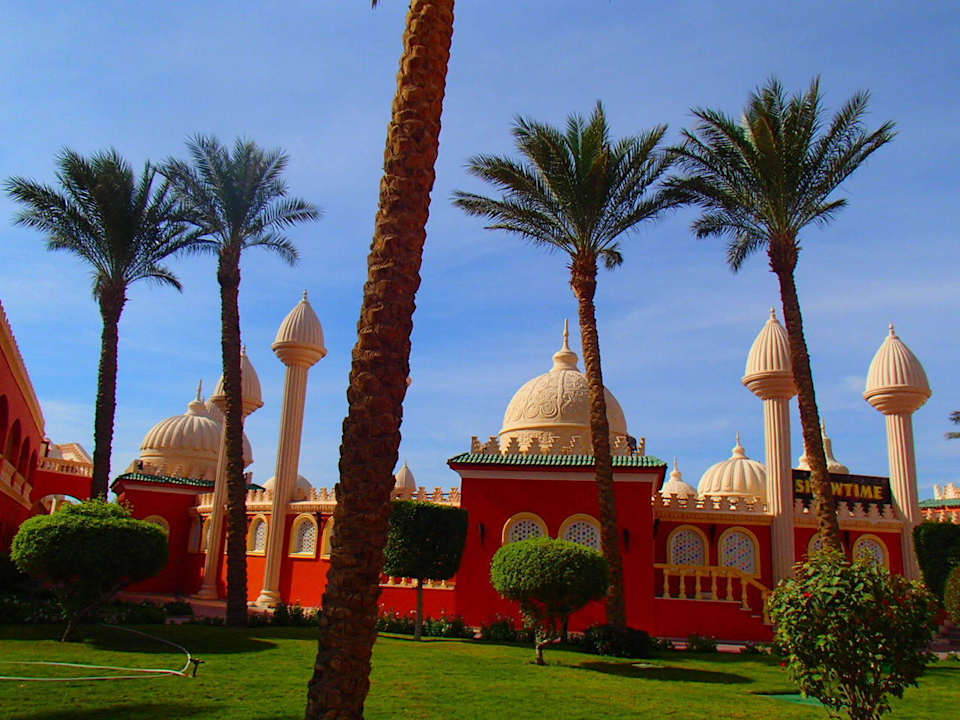 Амфитеатр Pickalbatros Alf Leila Wa Leila Resort - Neverland Hurghada