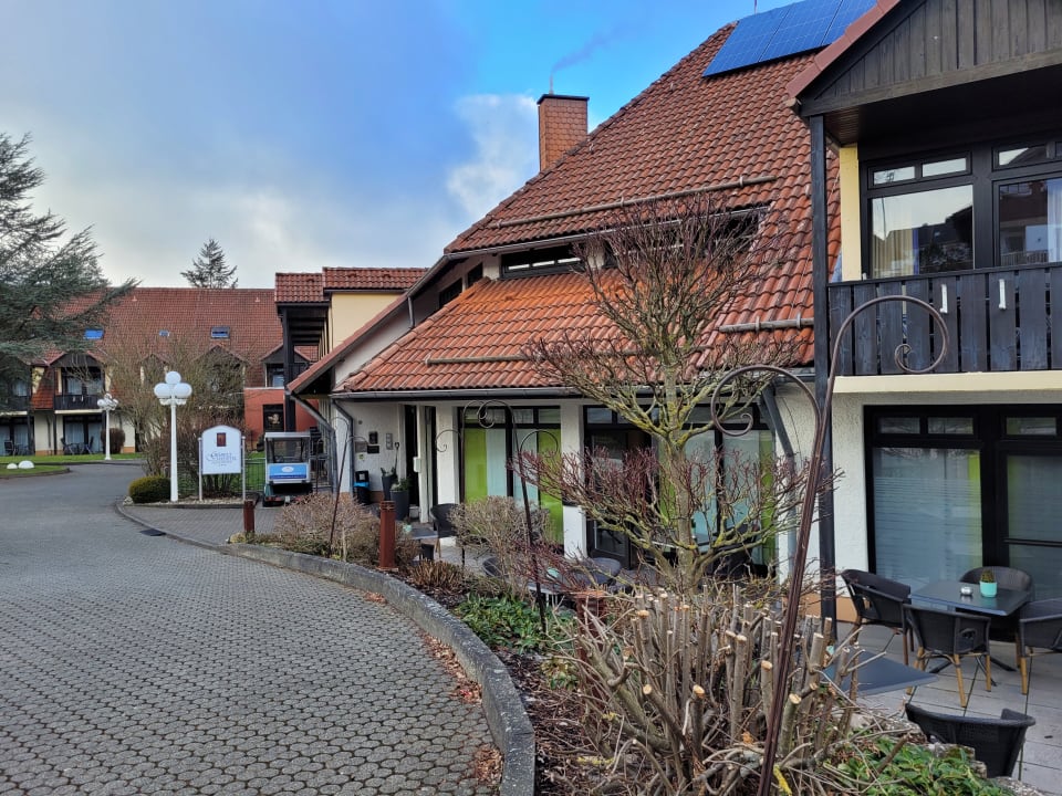 Außenansicht Göbel's Seehotel Diemelsee