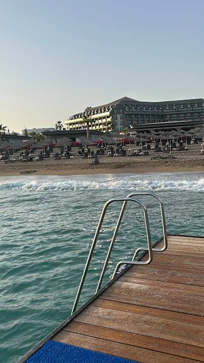 Strand Lago Hotel